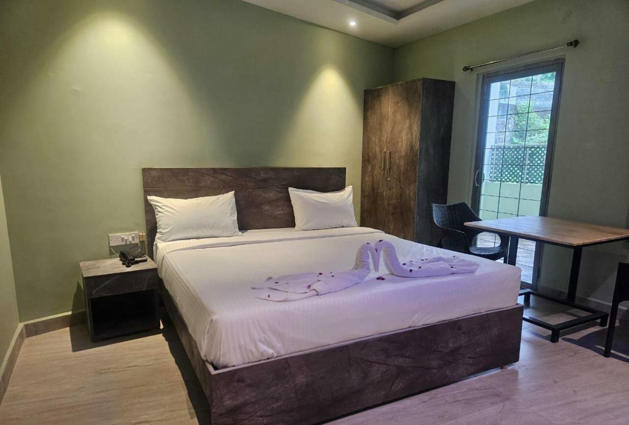 Hotel Peppers Yercaud Esterno foto