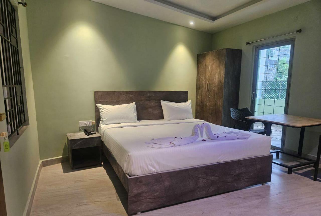 Hotel Peppers Yercaud Esterno foto